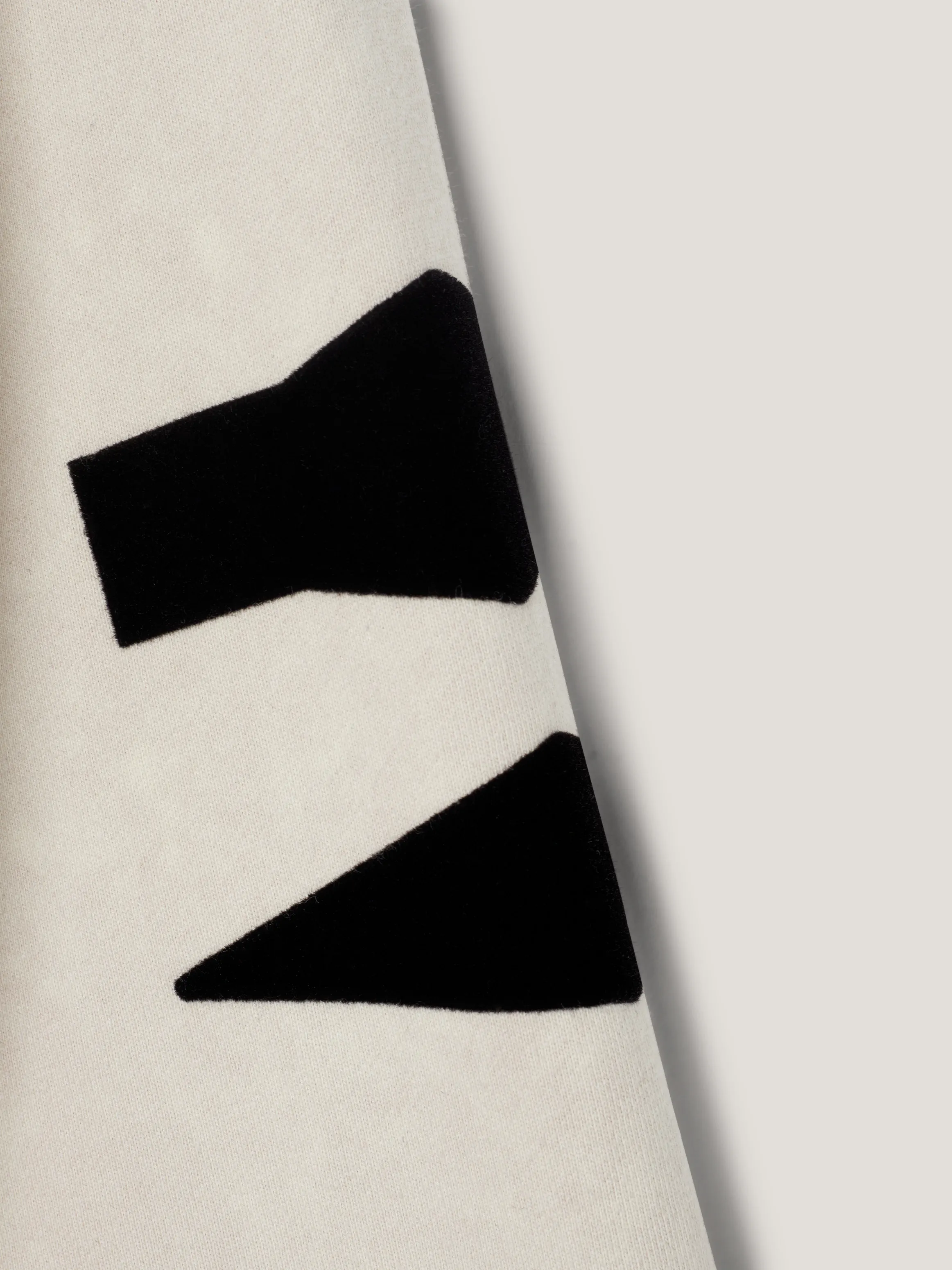 Dual Gender Cropped Oversized Back Graphic Hoodie | Sweatshirts & Hoodies | Tommy Jeans