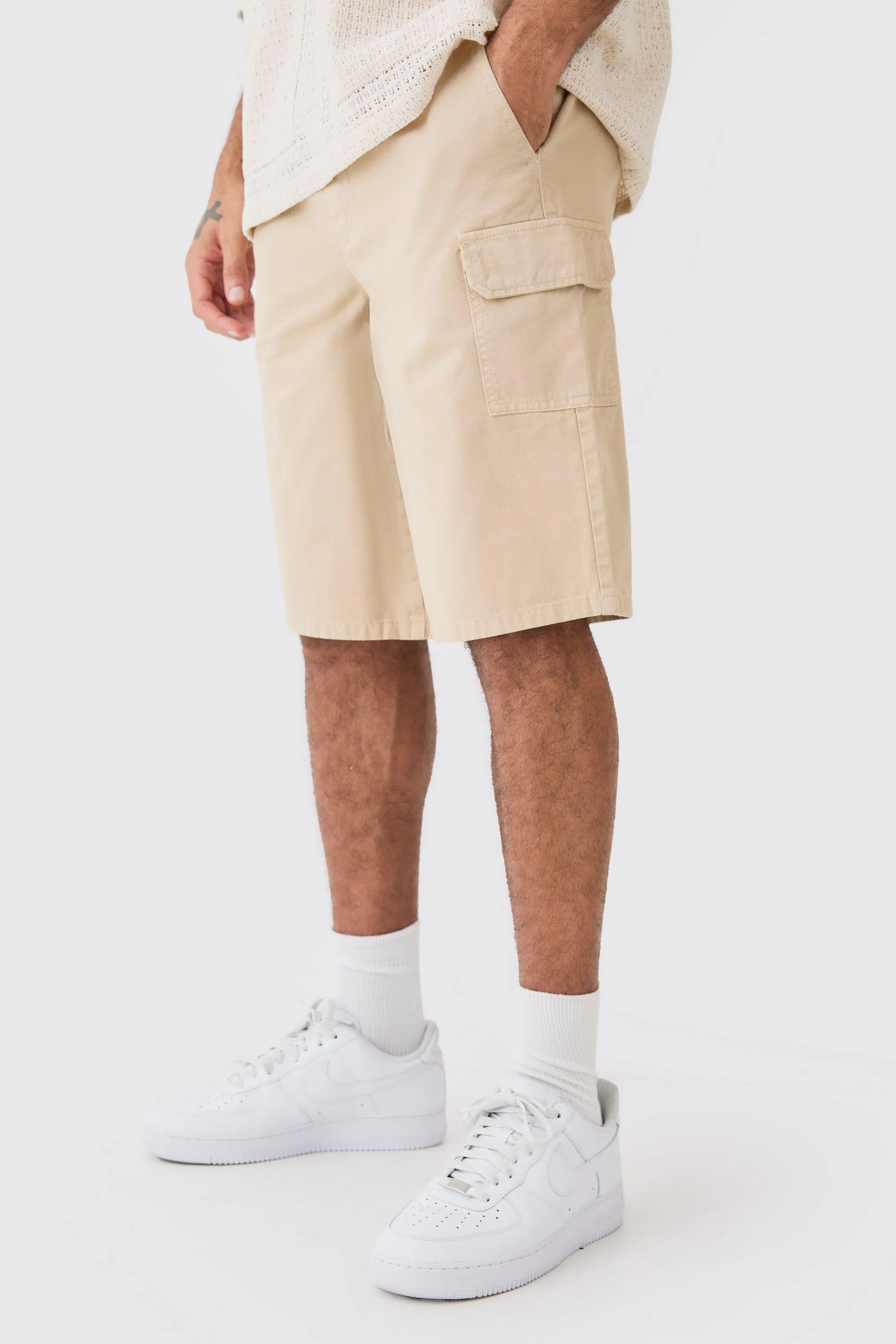 Longer Length Relaxed Fit Elasticated Waist Cargo Shorts | boohooMAN UK